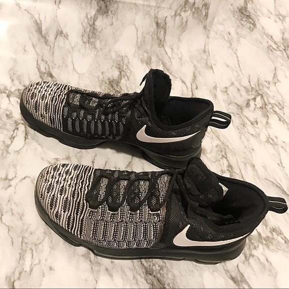 Nike Zoom KD 9 Men’s Basketball Shoes - Picture 2 of 7